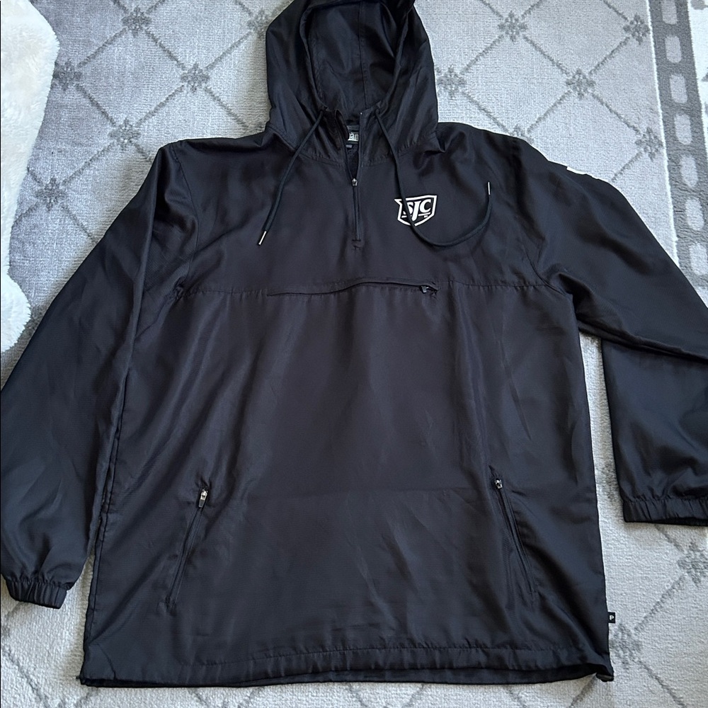 Pennant Sportswear Black Hooded Lightweight Windbreaker Jacket